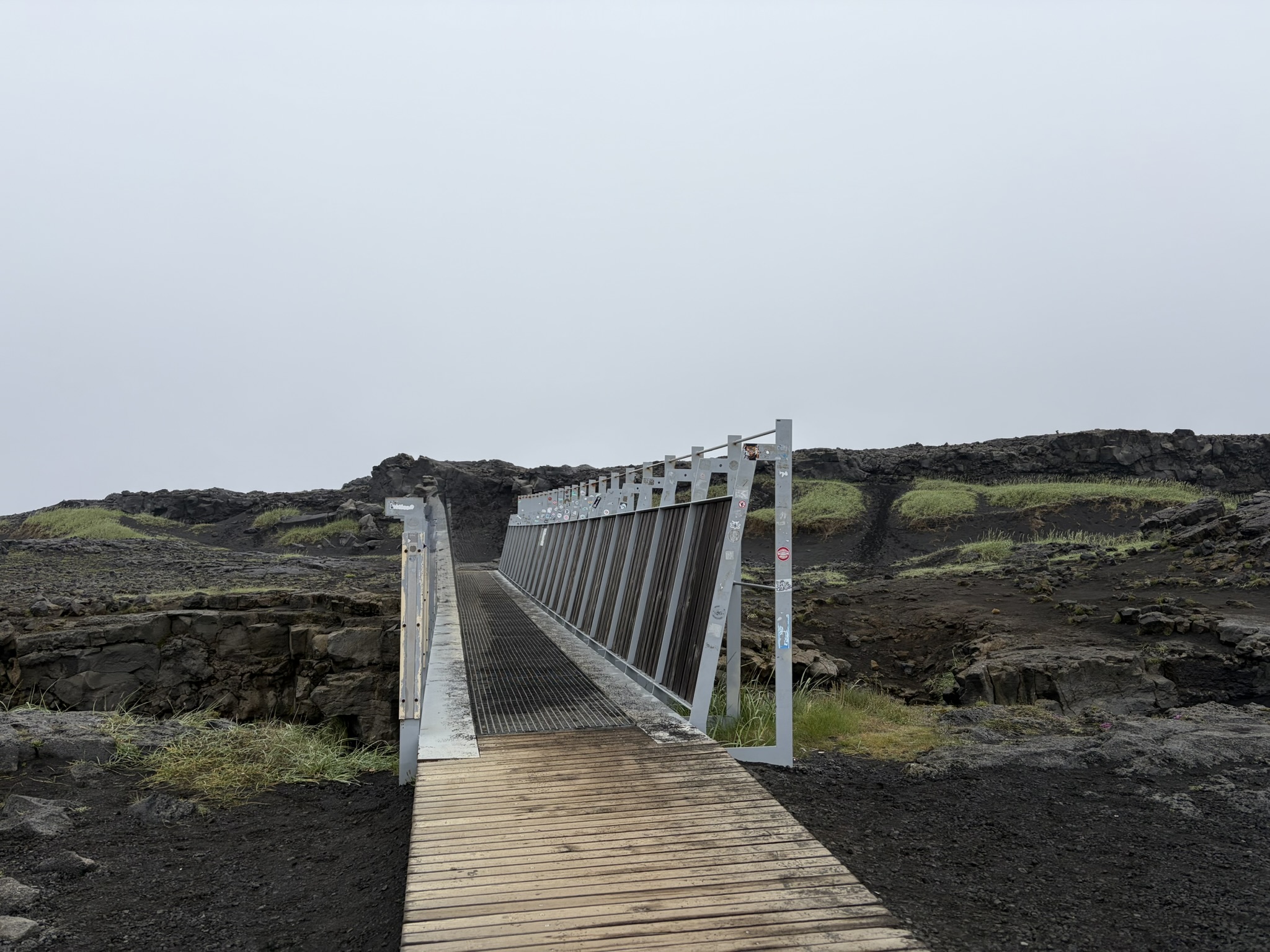 bridge between continents, reykjanes peninsula